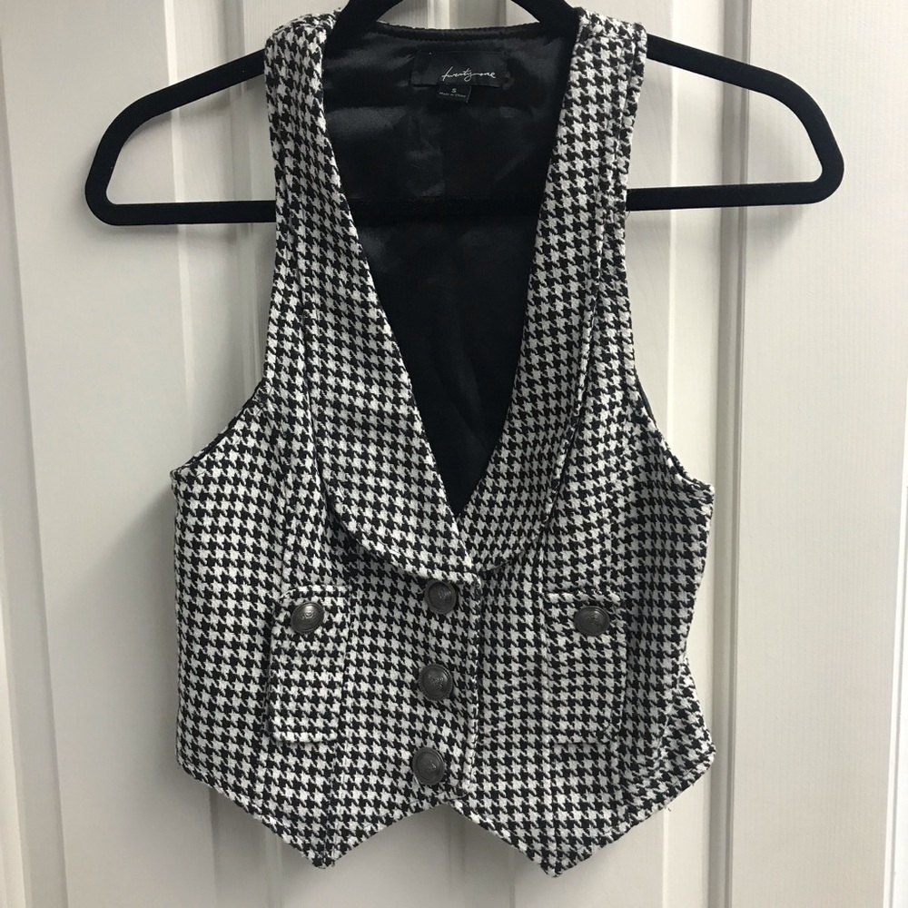 Houndstooth Vest